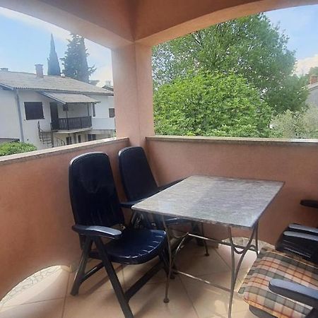 Apartments Ivanka G Malinska Bagian luar foto